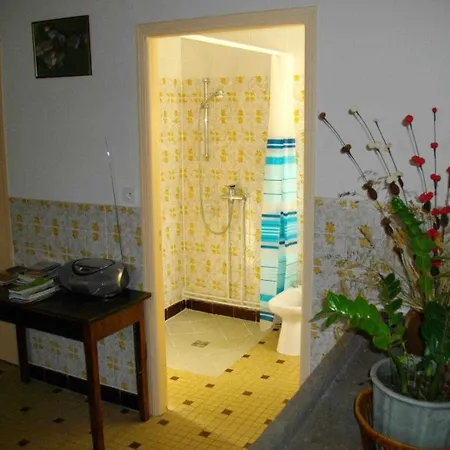 Les Hirondelles De Montsec Pampelonne