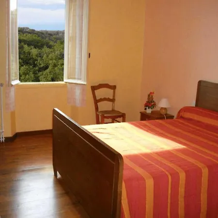 Holiday home Les Hirondelles De Montsec