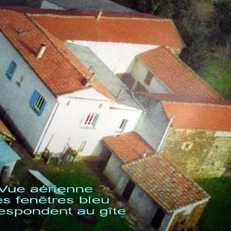 Semesterbostad Les Hirondelles De Montsec